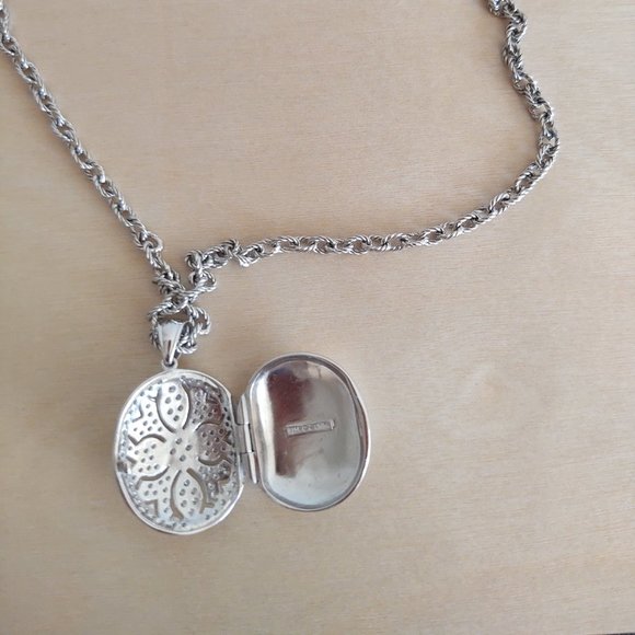 Locket Sterling Silver Vintage style - Picture 2 of 2